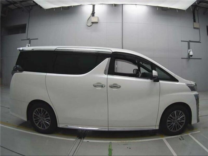 VELLFIRE