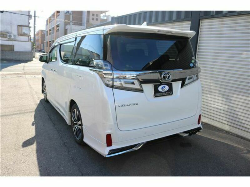 VELLFIRE