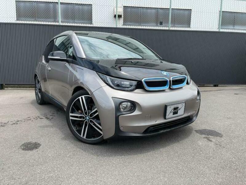 i3