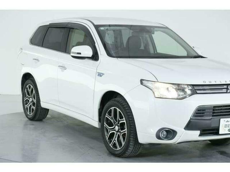 OUTLANDER PHEV