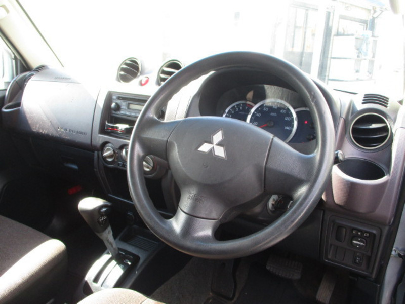 PAJERO MINI