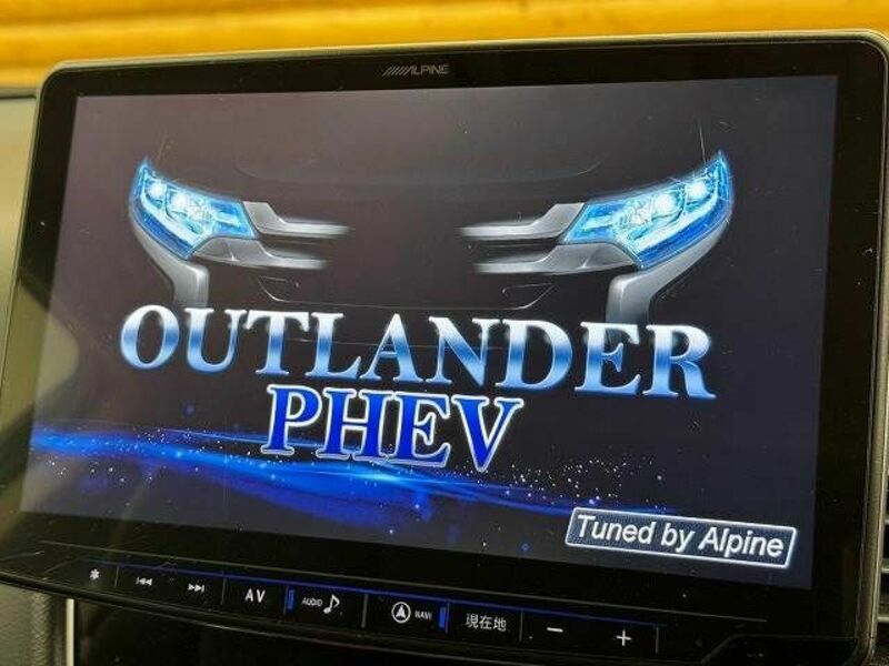 OUTLANDER PHEV