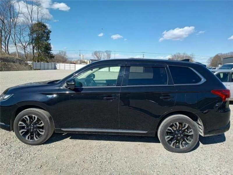 OUTLANDER PHEV