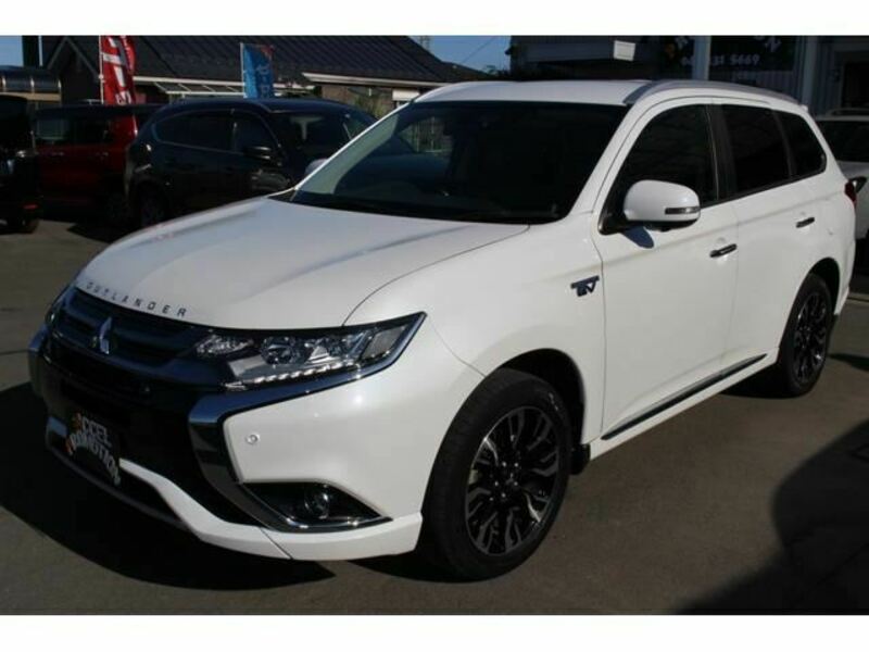 OUTLANDER PHEV