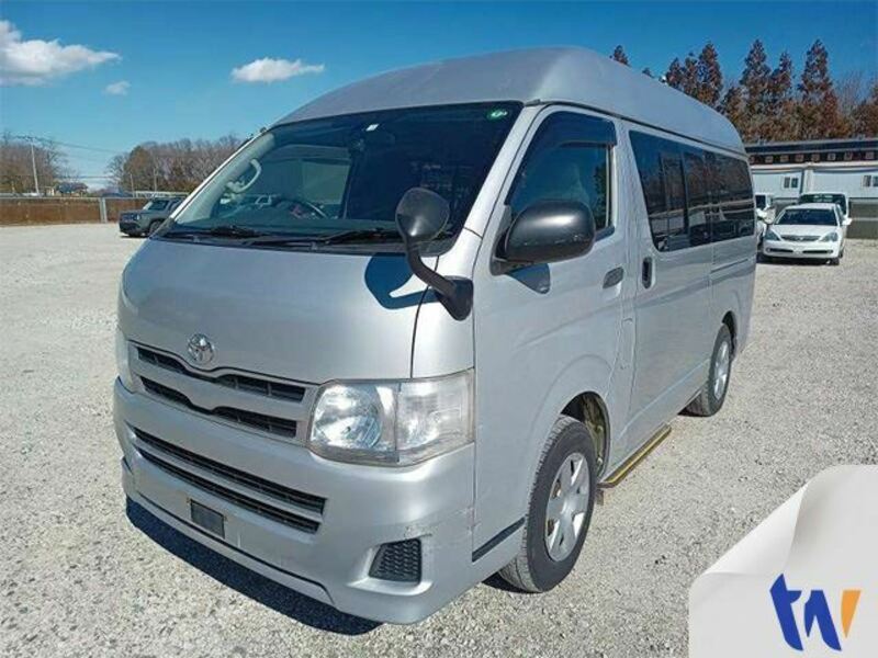 HIACE VAN-0