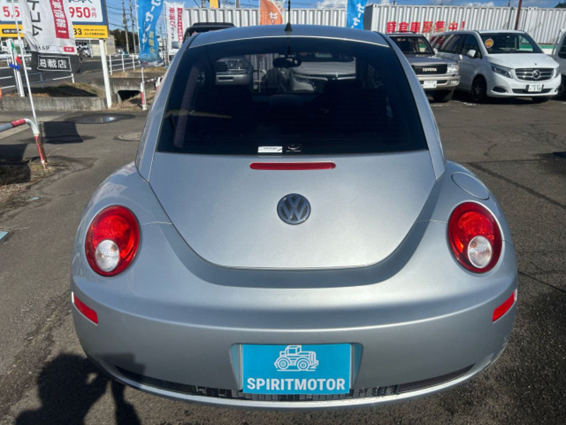 NEW BEETLE