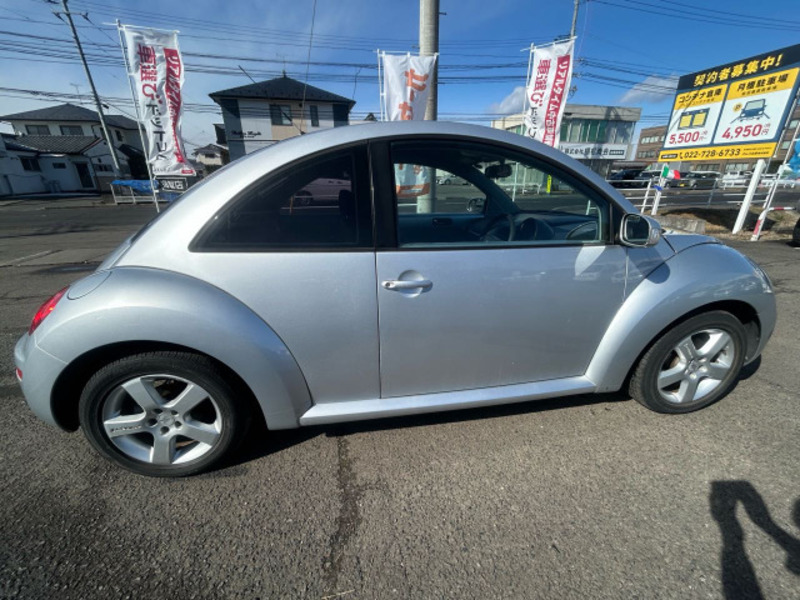 NEW BEETLE