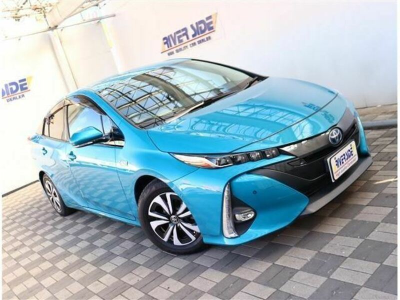 PRIUS PHV