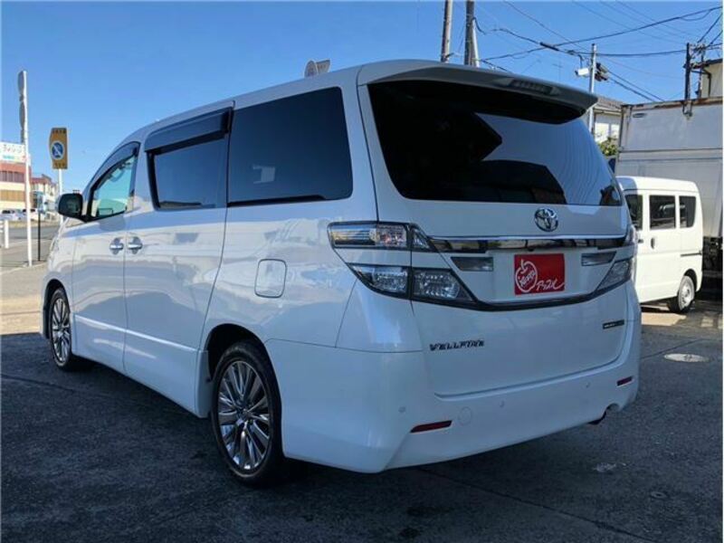 VELLFIRE