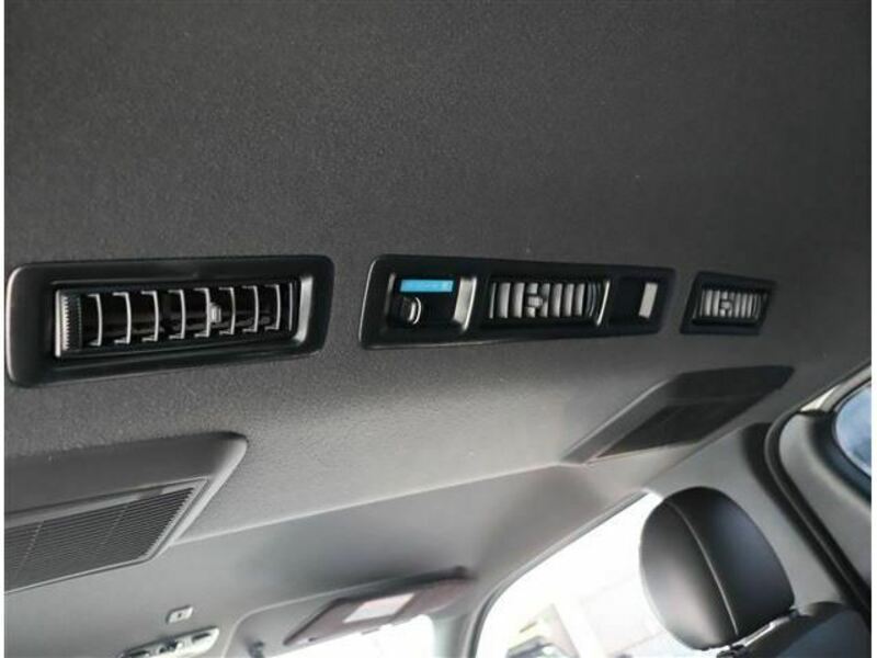 HIACE VAN-29