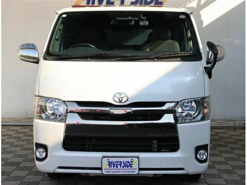 HIACE VAN-37