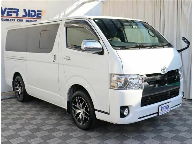 HIACE VAN-41