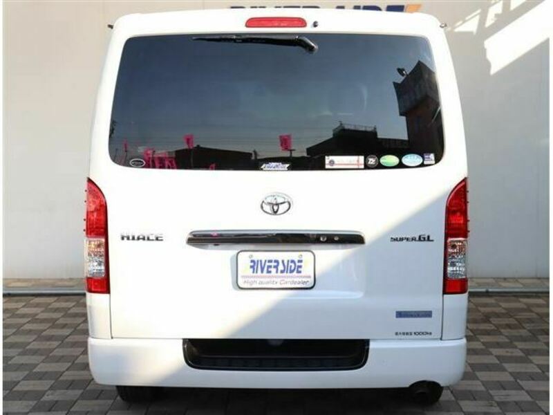 HIACE VAN-46