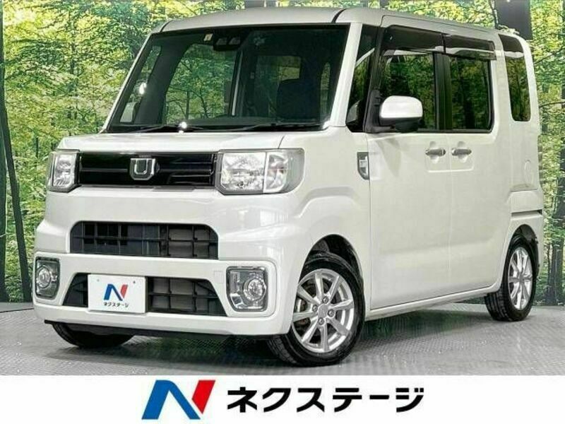 DAIHATSU WAKE