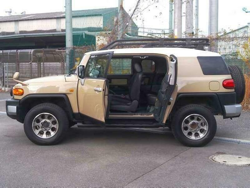 FJ CRUISER