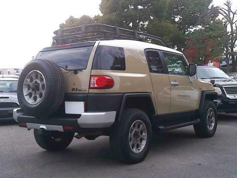 FJ CRUISER