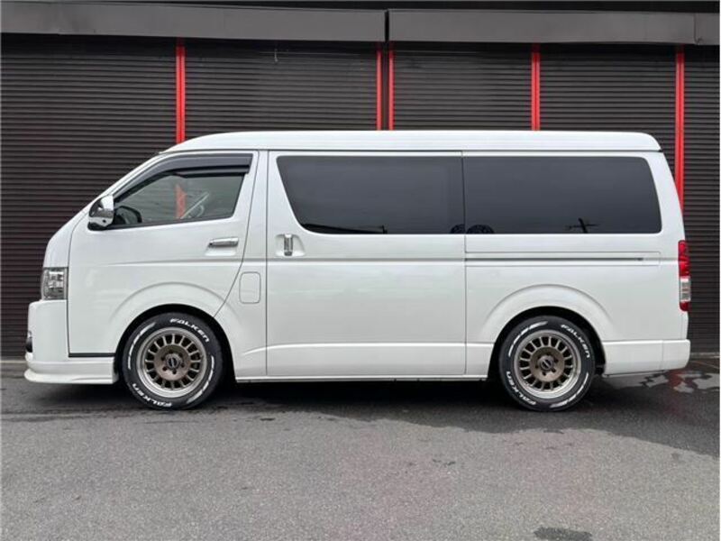 HIACE