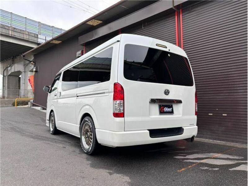 HIACE