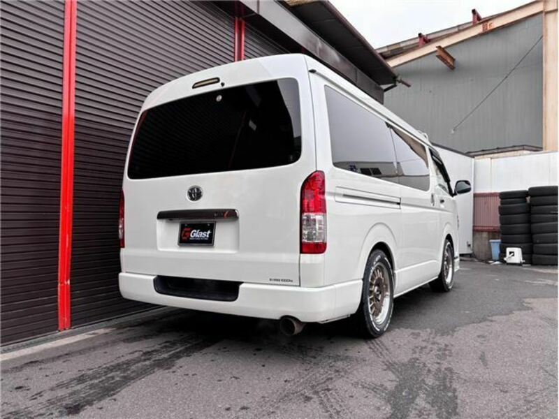 HIACE