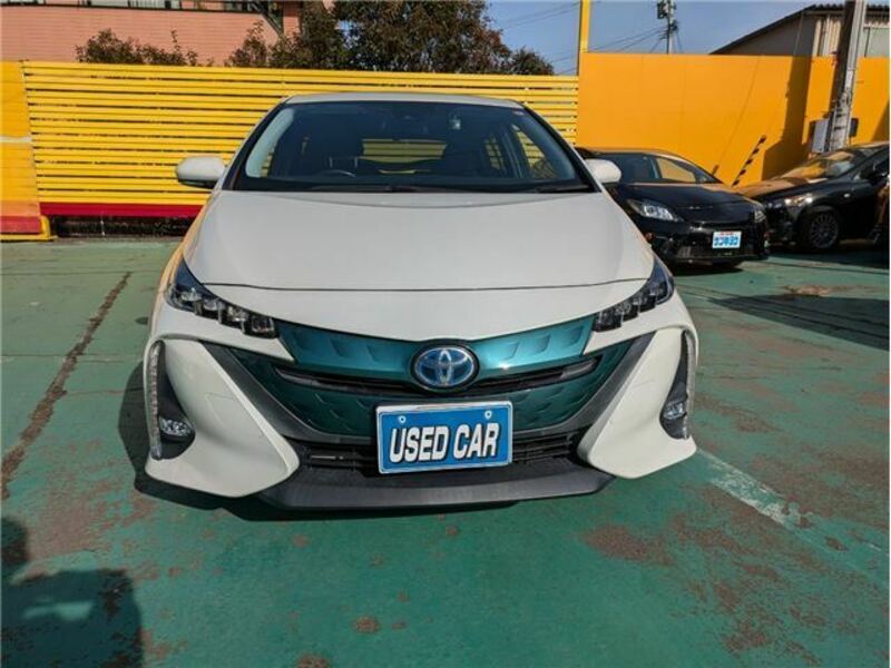 PRIUS PHV