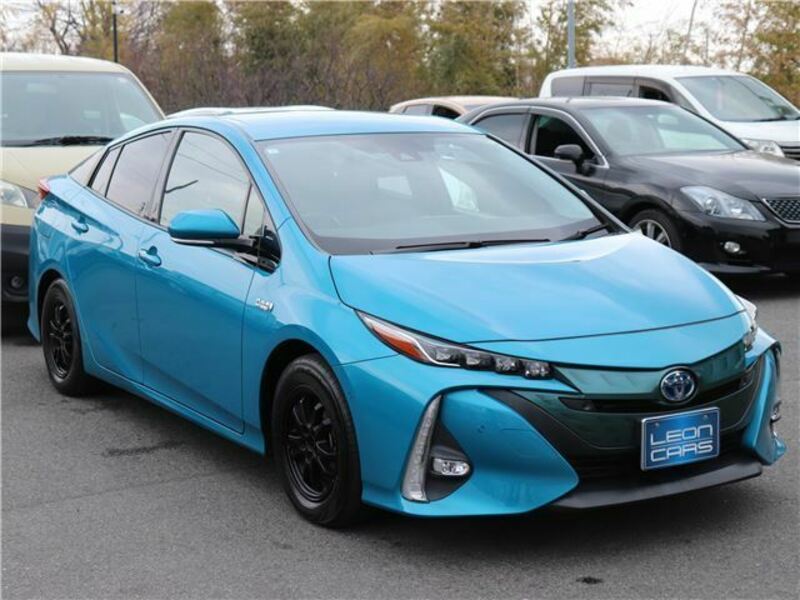 PRIUS PHV