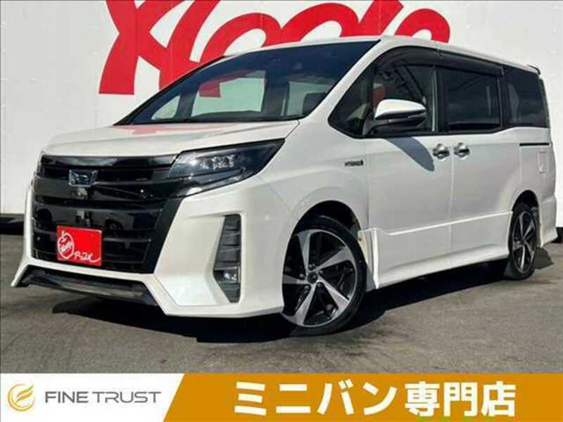 TOYOTA NOAH