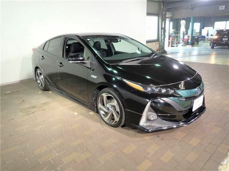 PRIUS PHV