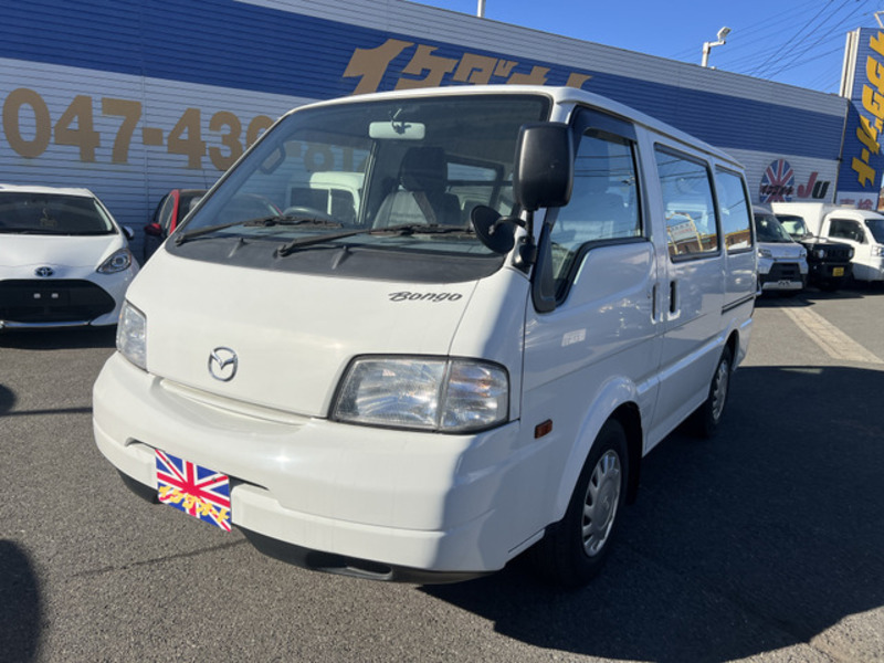 MAZDA BONGO VAN