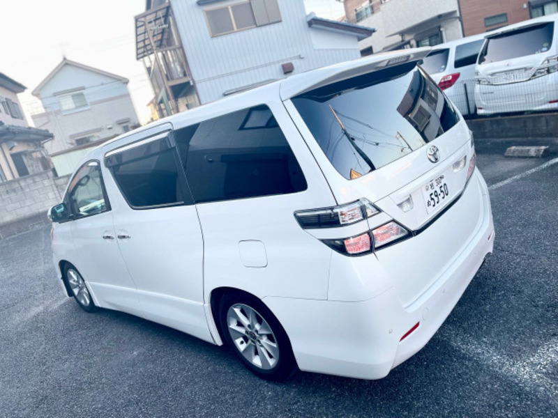 VELLFIRE