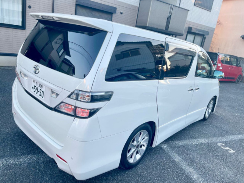 VELLFIRE