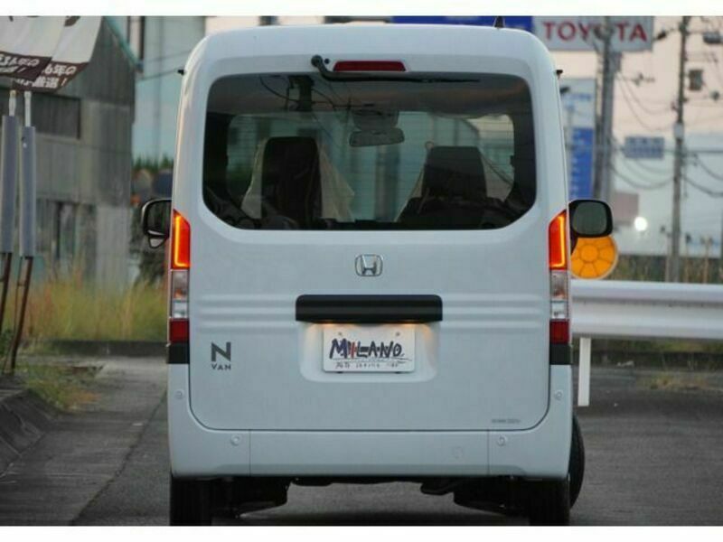 N-VAN