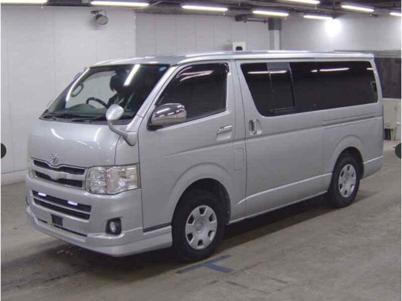 HIACE VAN