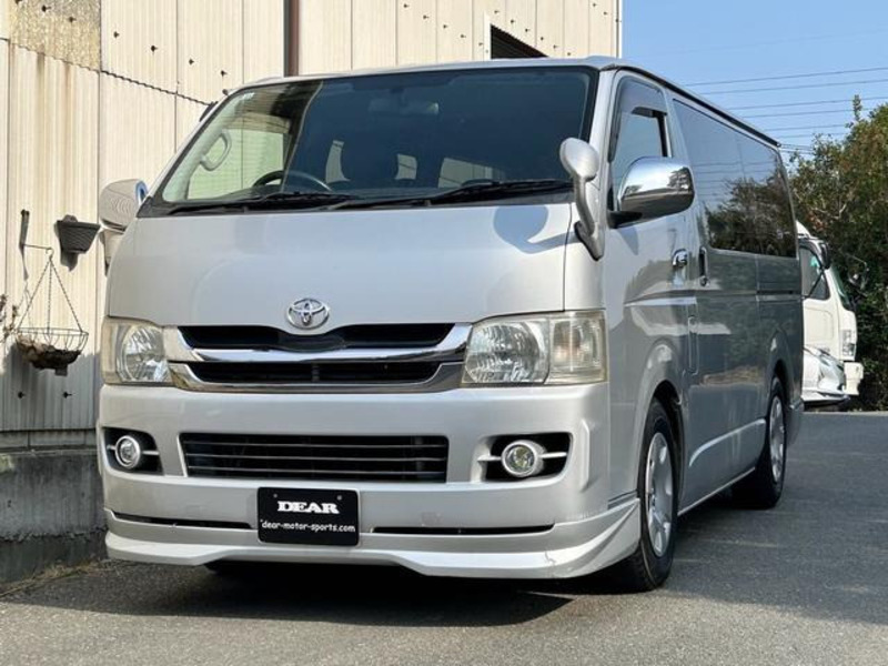 HIACE VAN