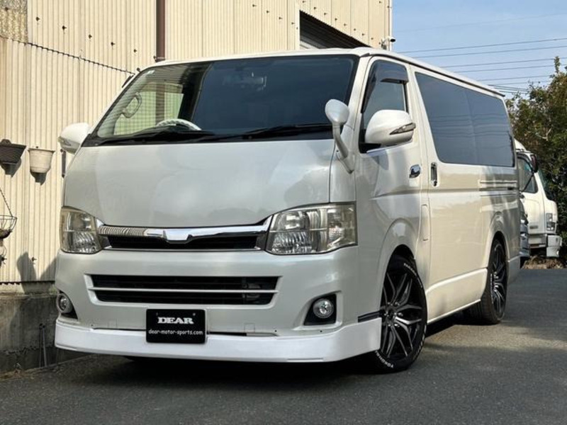 HIACE VAN