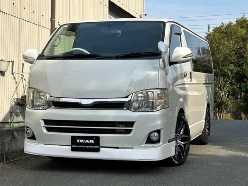 HIACE VAN