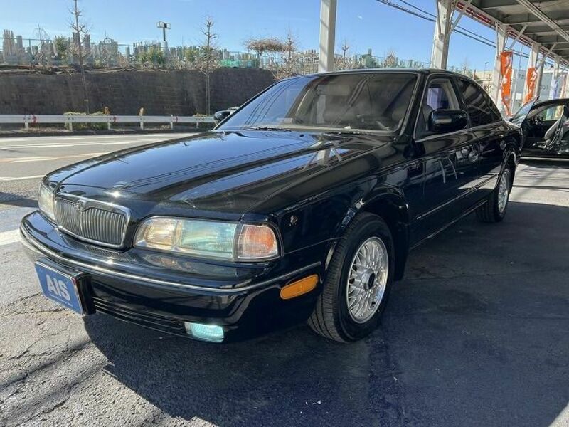 NISSAN INFINITI Q45