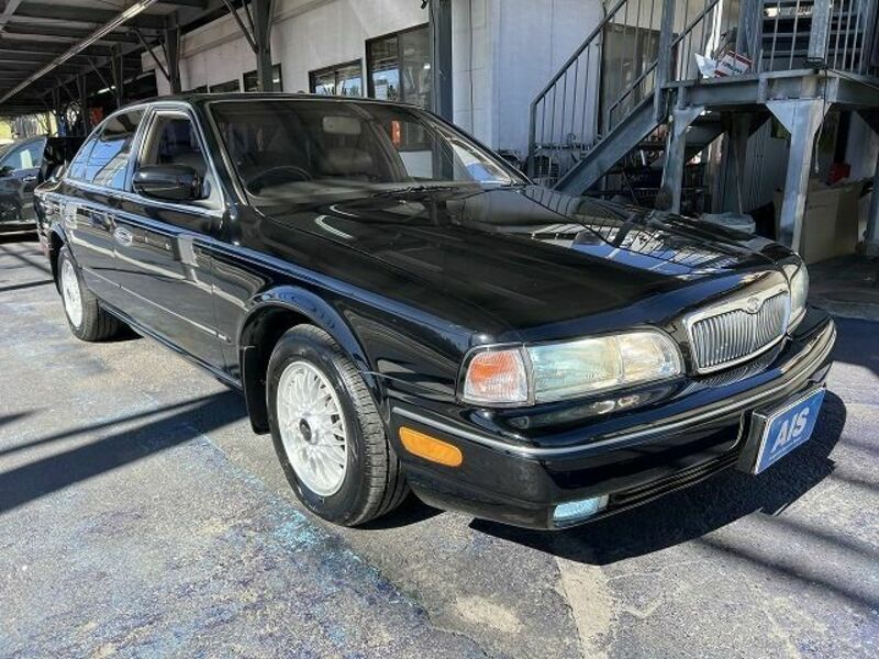 INFINITI Q45