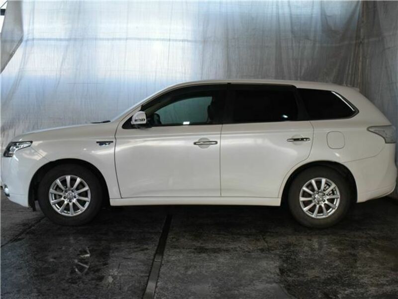 OUTLANDER PHEV