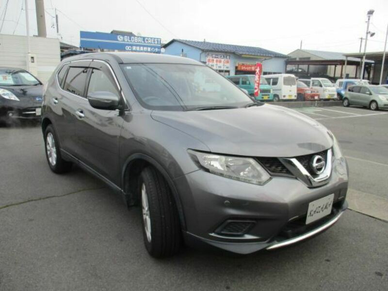 X-TRAIL