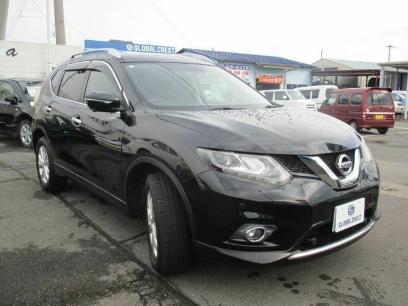 X-TRAIL