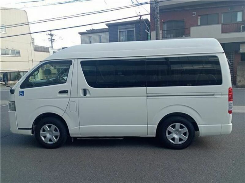 HIACE