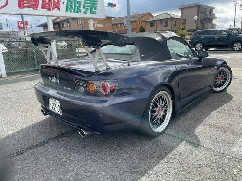 S2000