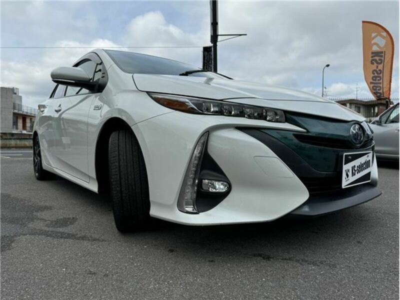 PRIUS PHV