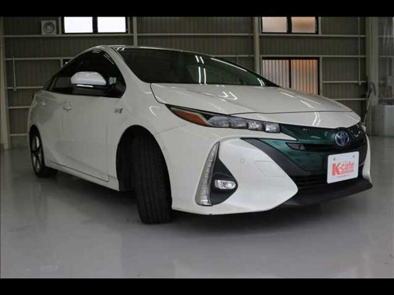 PRIUS PHV