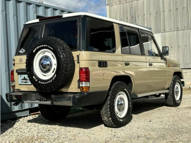 LAND CRUISER PRADO