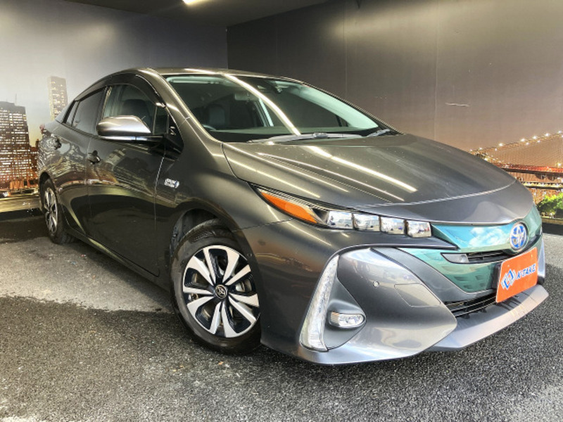 PRIUS PHV