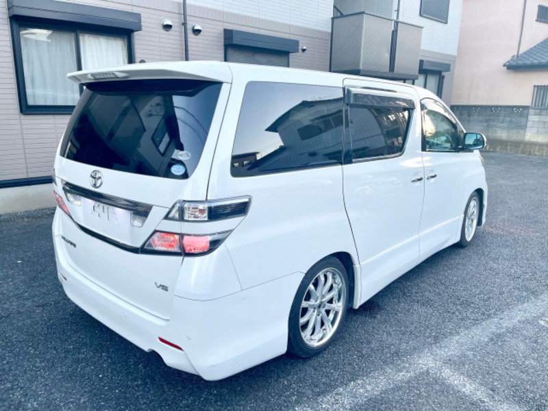 VELLFIRE