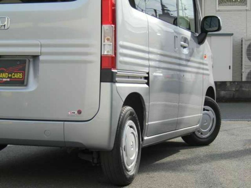 N-VAN