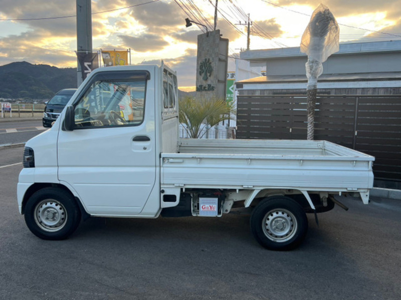 MINICAB TRUCK