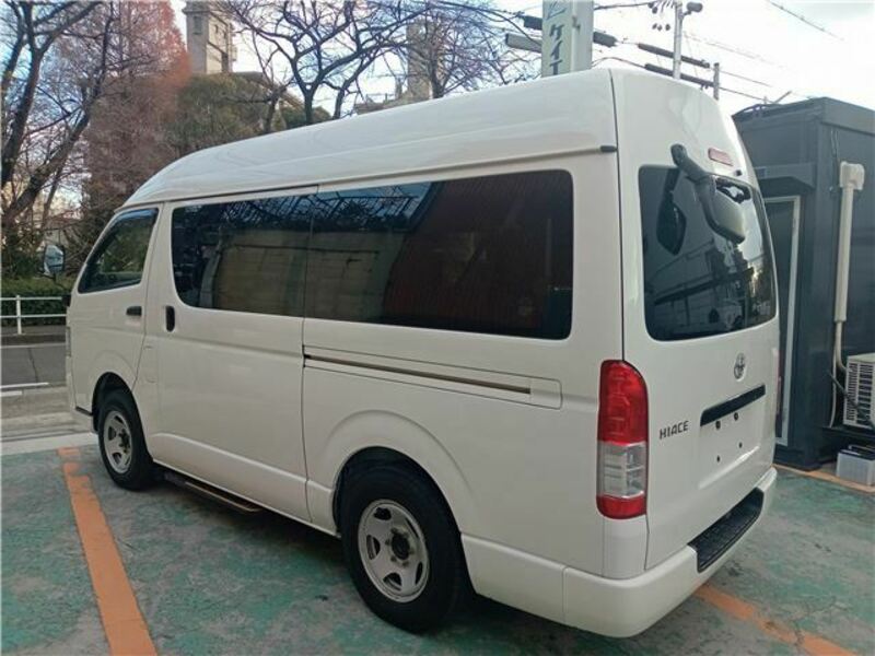 HIACE